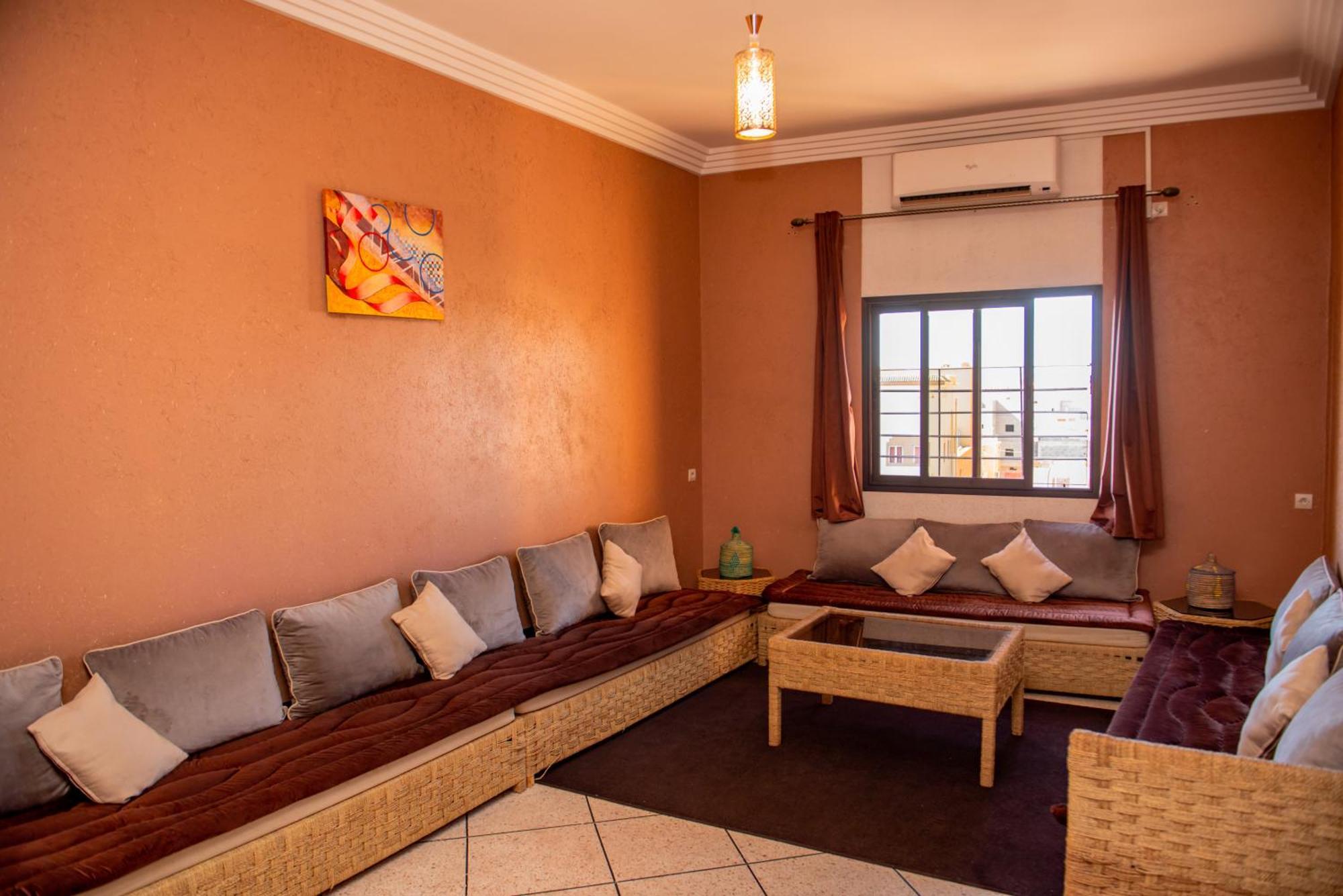 Appartement Afgo Ouarzazate Exteriör bild