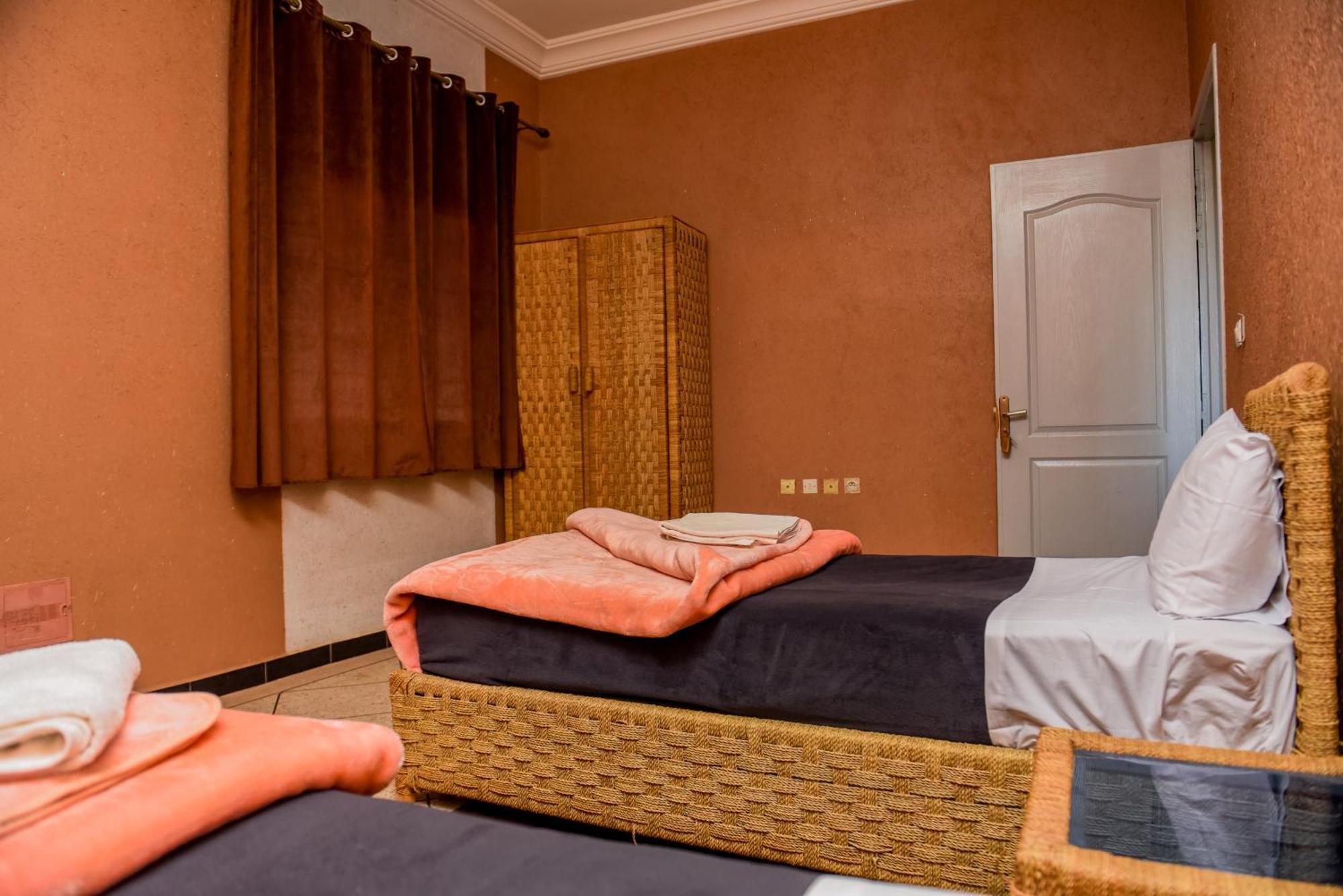 Appartement Afgo Ouarzazate Exteriör bild