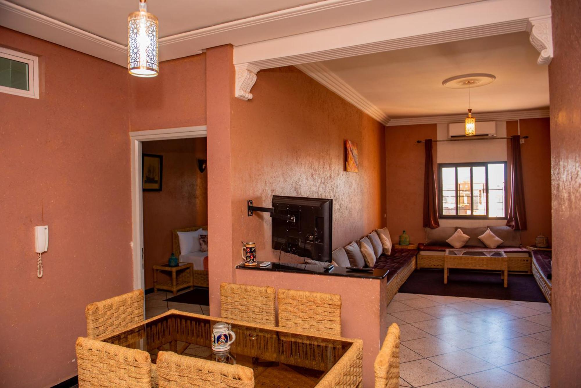 Appartement Afgo Ouarzazate Exteriör bild