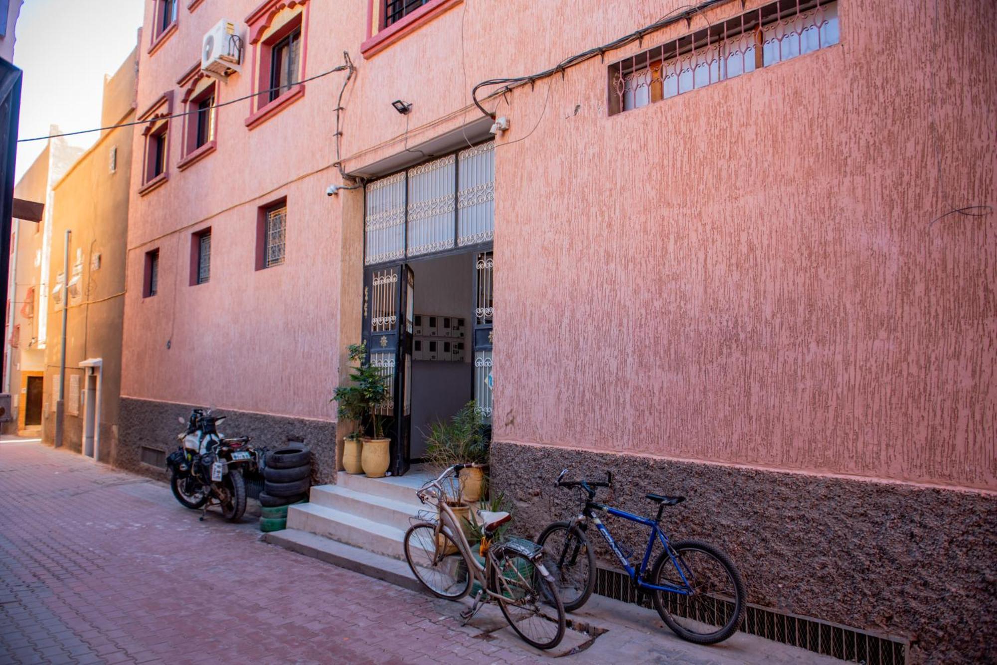 Appartement Afgo Ouarzazate Exteriör bild